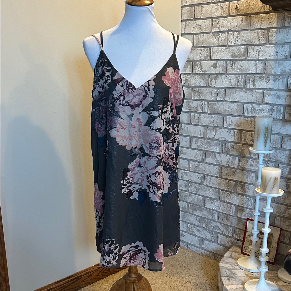 Xhilaration Black and Pink Floral Chemise